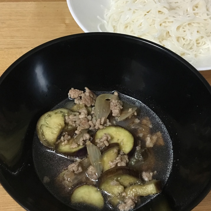 なすとひき肉の素麺つけ汁